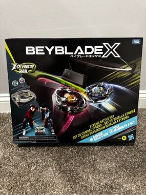 Beyblade X Xtreme Battle Set with Beystadium